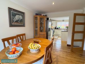 Dining room- click for photo gallery